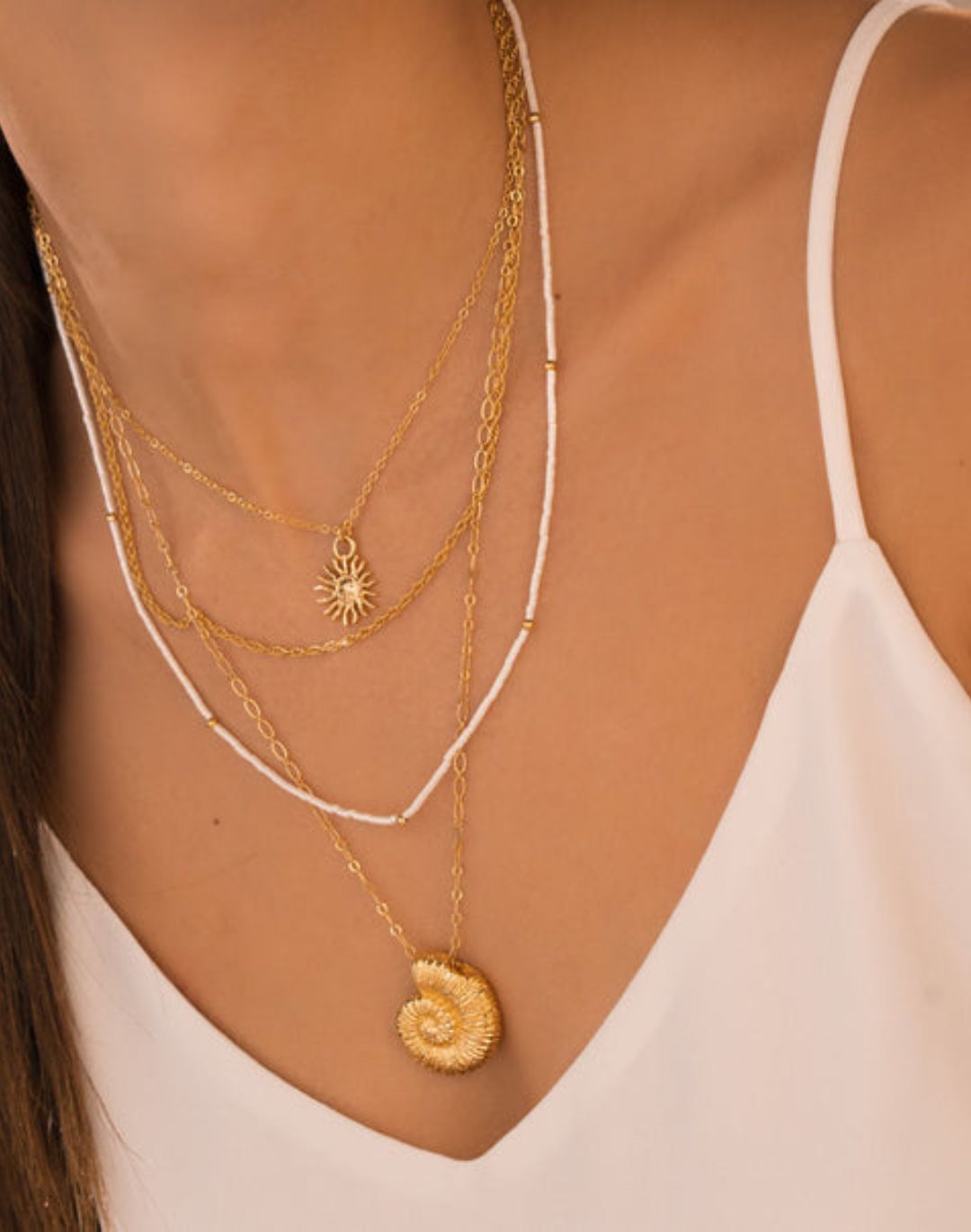 SET 4 COLLARES SOL CARACOL + ARETES