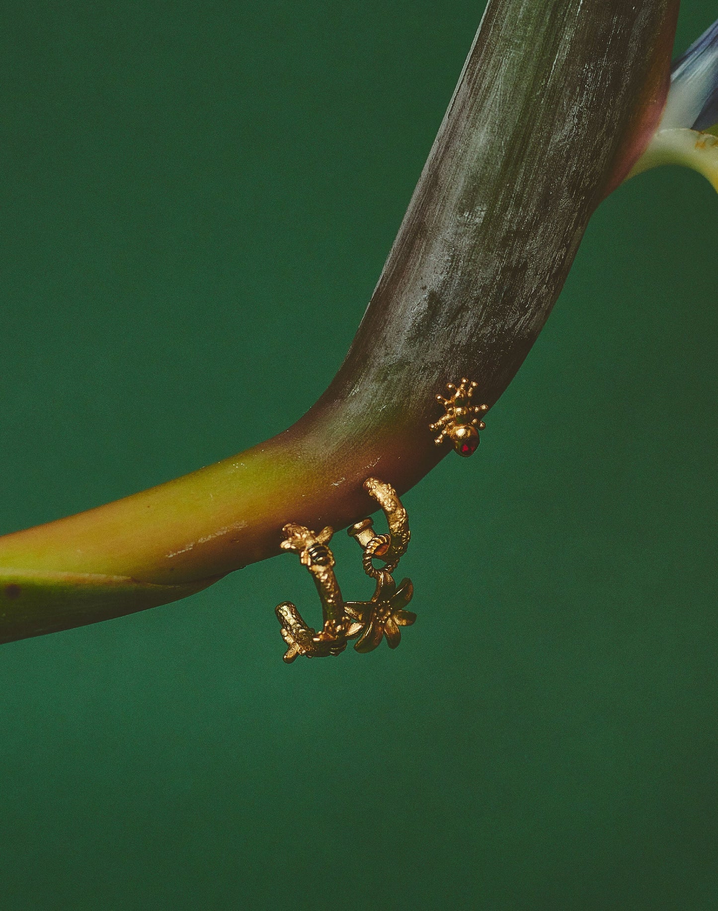 ARETES ABEJA ANGELITA