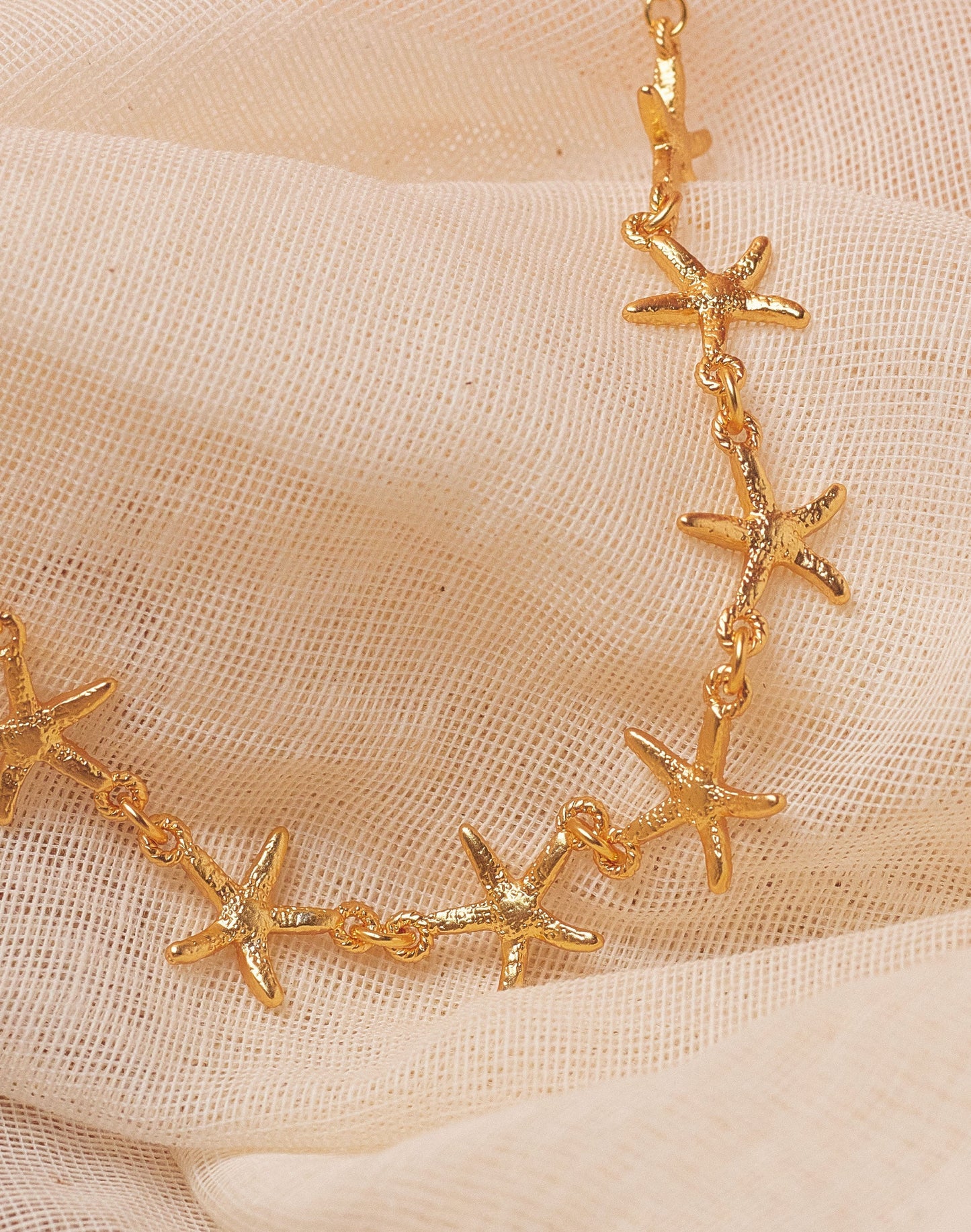 SET DE 3 COLLARES BAJO EL AGUA