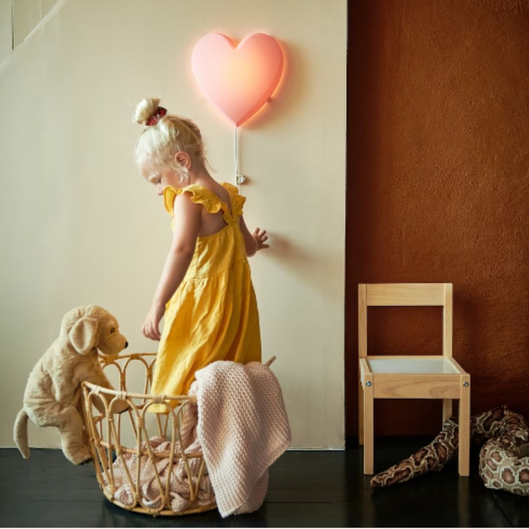 LÁMPARA LED DE PARED, CORAZON ROSA