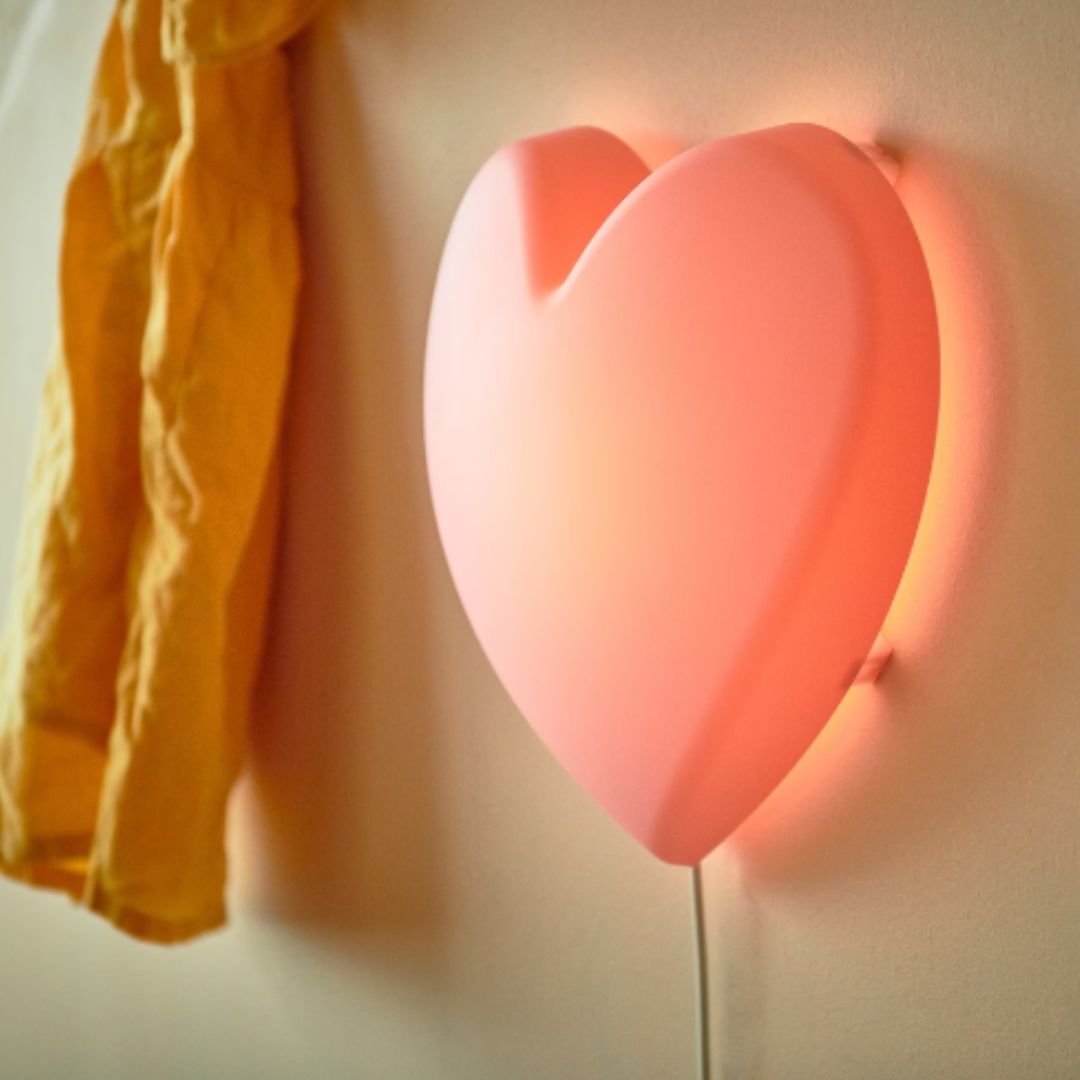 LÁMPARA LED DE PARED, CORAZON ROSA