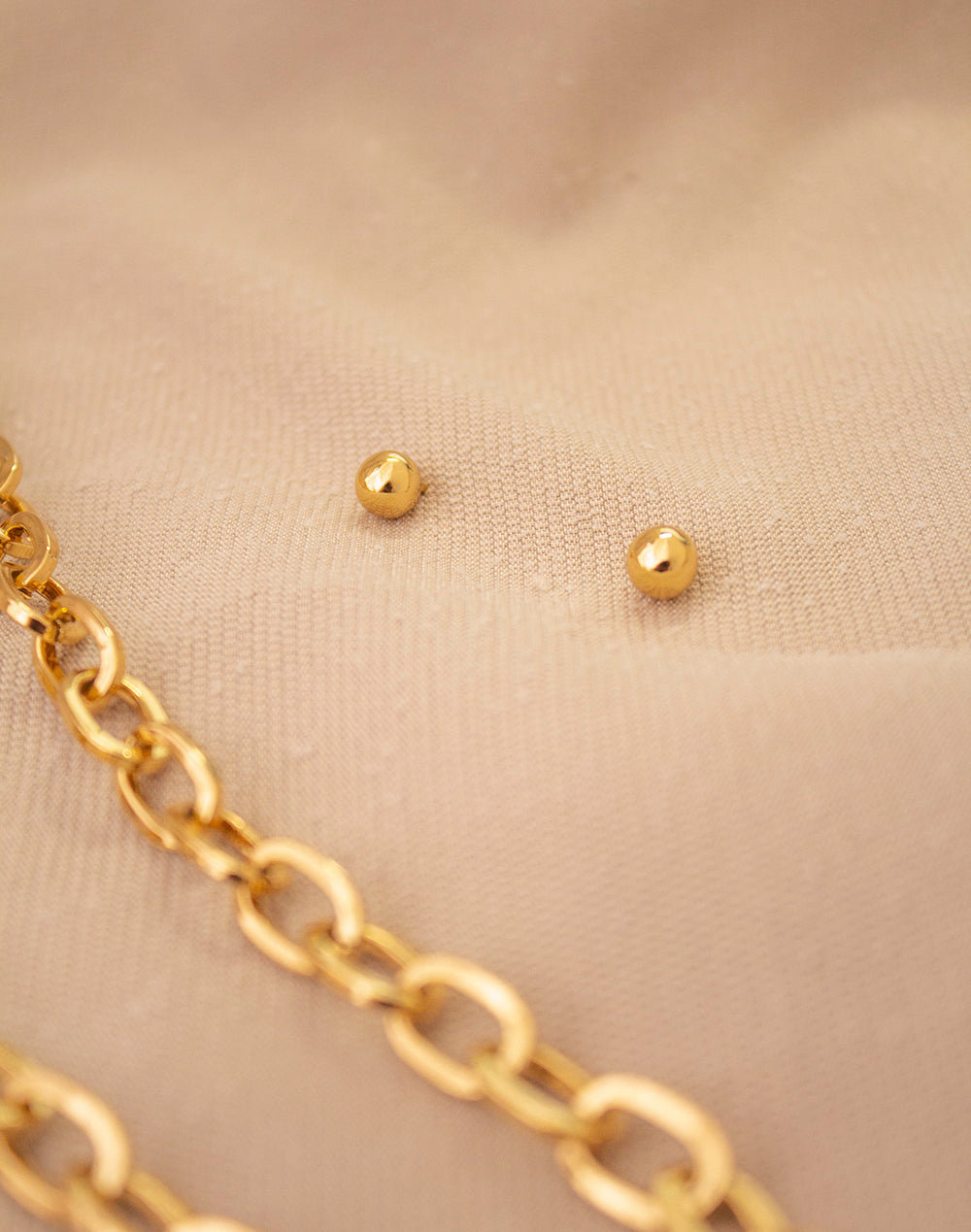 COLLAR + TOPOS CLEO