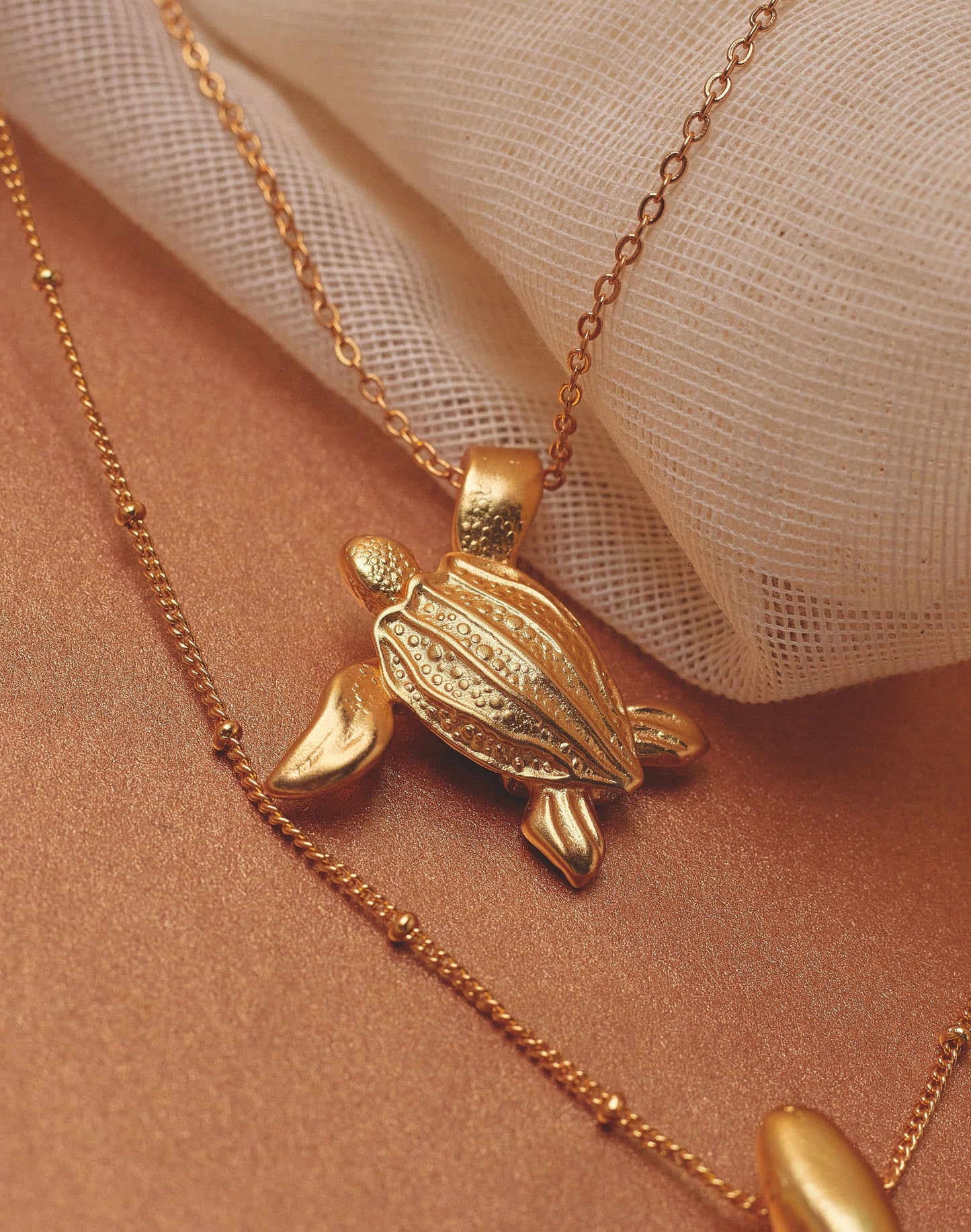 SET DE 3 COLLARES BAJO EL AGUA